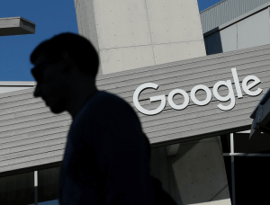 Google se renforce dans les bases de données pour entreprise