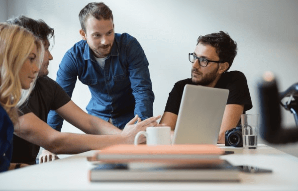 BDO lance une alternative digitale au secrétariat social traditionnel en partenariat Cegeka. Cegeka aide BDO à lancer un secrétariat social... digital !