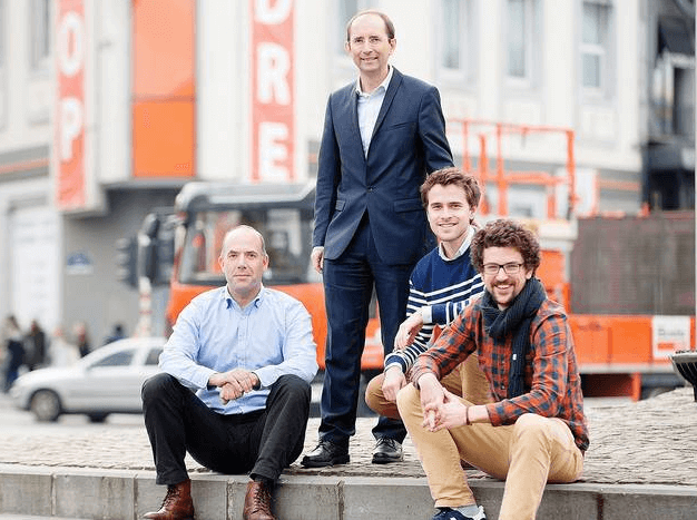 Seraphin, l'InsurTech belge veut simplifier l’assurance. Seraphin souhaite permettre à tous les Belges de gérer leurs assurances depuis leur canapé.