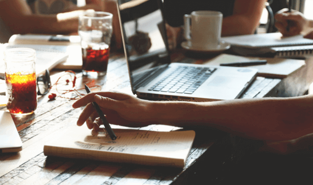 La cybersécurité est une question de culture : si elle est positive, reposant sur une approche éducative plutôt que restrictive, on réduit les risques...
