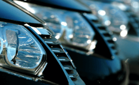 Connectivité, vente en ligne, électrification… à l’aune des grands changements du secteur automobile, les réseaux de concessions automobiles entament un virage des plus délicats.