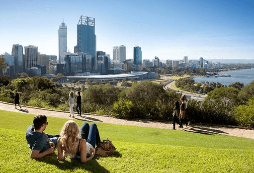 180 000 lieux, 5 millions d’enregistrements, un seul gagnant : SAS fait parler les données pour identifier le meilleur endroit sur Terre grâce au machine learning et à l’analytique des big data. West Perth s'impose !