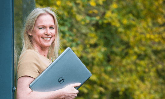L'humain au cœur de l’entreprise. Et donc au coeur de la digital workplace. Une évidence pour Pascale Van Damme, Vice President & GM , Dell EMC Com Belgium Luxemburg. Plus d'émotions et plus d'empathie pour, fine, plus de créativité.