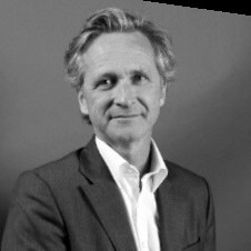 Philippe Leveque (EMB) : "L’e-mail permet non seulement la communication marketing et professionnelle, mais il agit aussi comme clé de contrôle dans la sécurisation des transactions et la gestion d’applications en ligne. Le tout est d’utiliser cet outil à bon escient..."