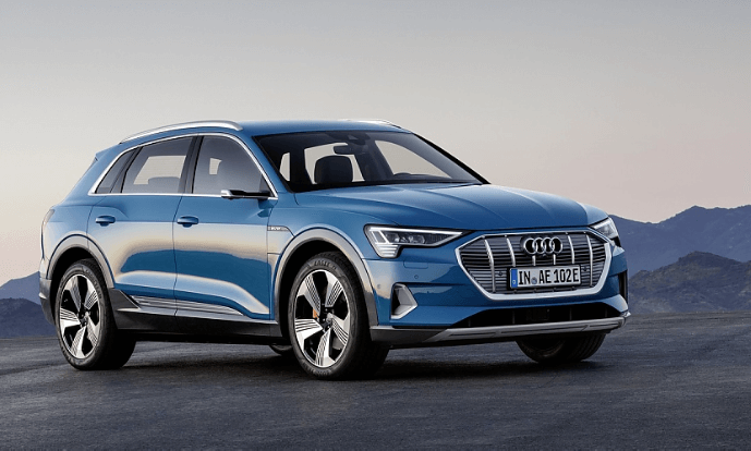 Avec l'e-tron, Audi devient le premier constructeur allemand à commercialiser un modèle électrique dans le segment Premium