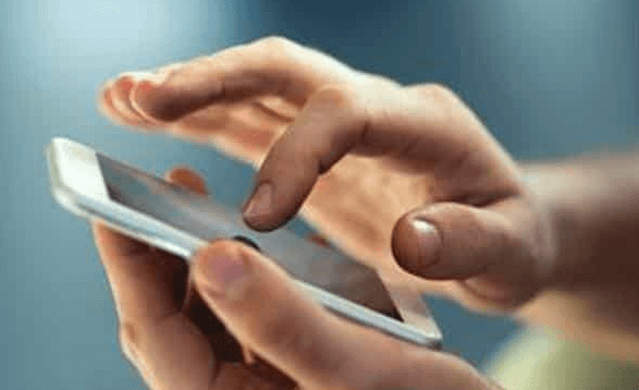 Depuis peu, les employés de SD Worx peuvent acheter leur nouveau smartphone directement dans une boutique en ligne de leur employeur.