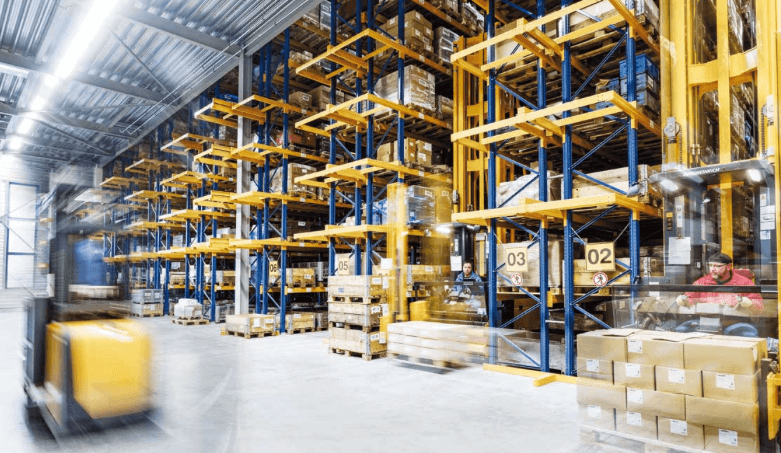 La logistique en manque de compétences digitales  Solutions Magazine
