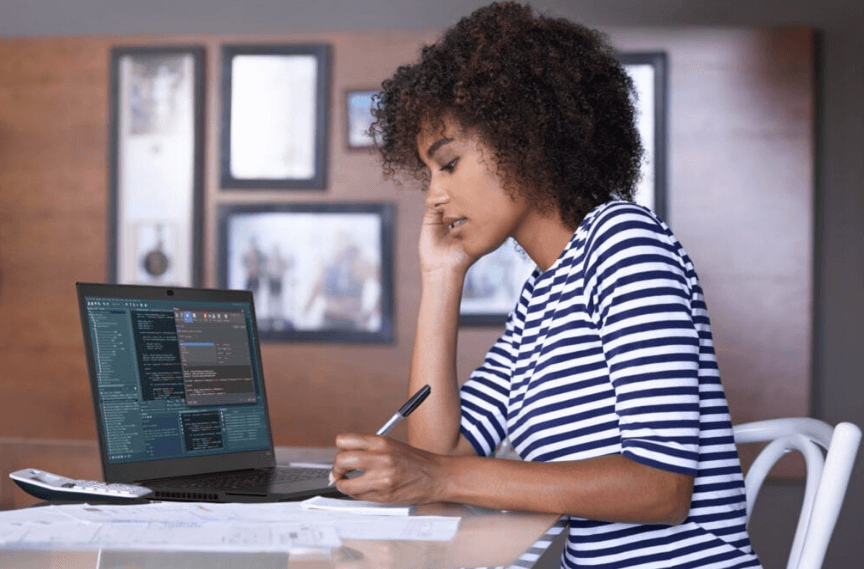 LENOVO.jpg Equipez-nous et formez-nous ! Telle est la conclusion de la dernière étude de Lenovo sur l'évolution du télétravail