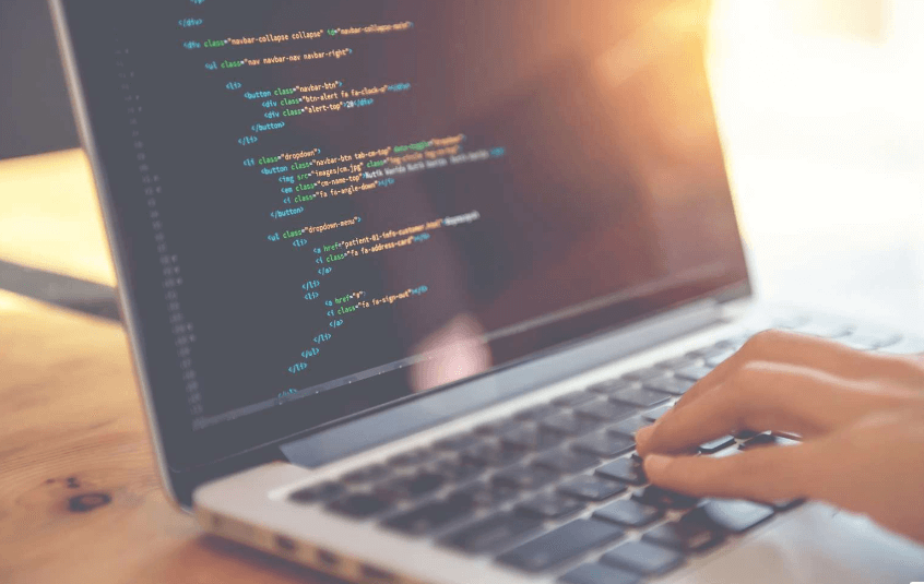 BEELANCE. jpg Les développeurs fatiguent. Depuis mars 2020, la performance et la productivité ont primé sur l’apprentissage.
