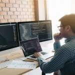 Vers des équipes de développement logiciel plus petites